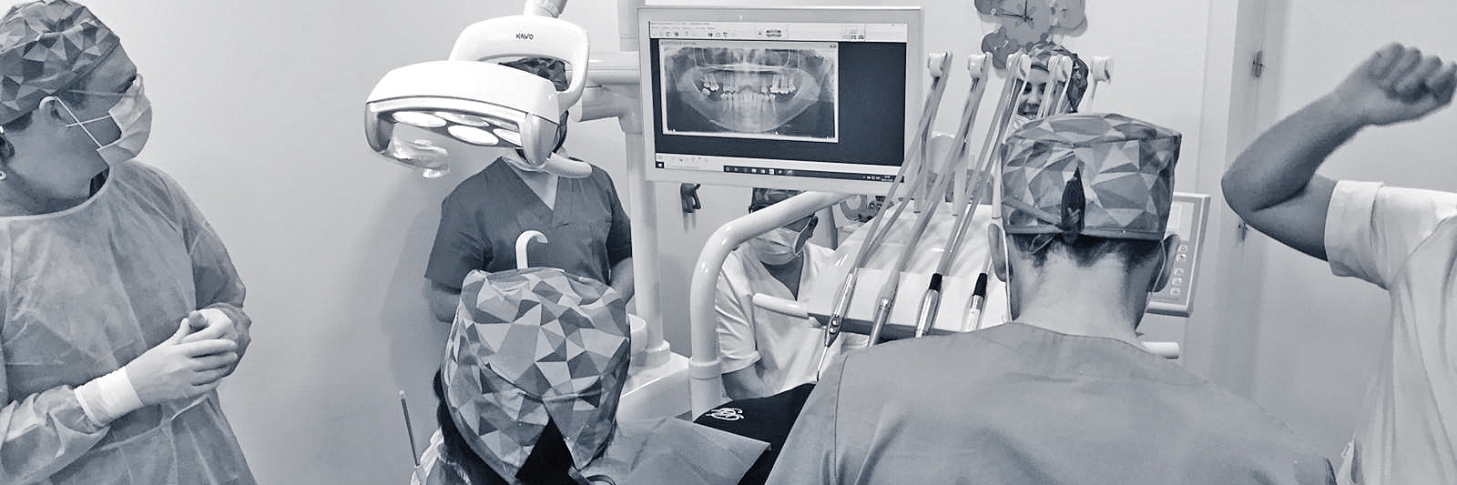 dentista en Sants Montjuïc, Barcelona. Clínica dental en Sants Montjuïc, Barcelona. Valor social en Sants Montjuïc, Barcelona. Odontología sin ánimo de lucro en Barcelona. Odontología sin ánimo de lucro en Sants Montjuïc, Barcelona. Dentista sin ánimo de lucro en Barcelona. Dentista sin ánimo de lucro en Sants Montjuïc, Barcelona. Personas en riesgo de exclusión en Barcelona. Odontología para personas con discapacidad en Barcelona. Odontología para personas con diversidad funcional en Barcelona. Dentista para personas con discapacidad en Barcelona. Dentista para personas con diversidad funcional en Barcelona. odontología conservadora en Sants Montjuïc, Barcelona.  Dentista en Sants Montjuïc, Barcelona. Clínica Dental en Sants Montjuïc, Barcelona